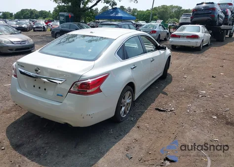 2013 Nissan Altima 2.5 Sv z USA, uszkodzony, nr VIN 1N4AL3AP0DN409106